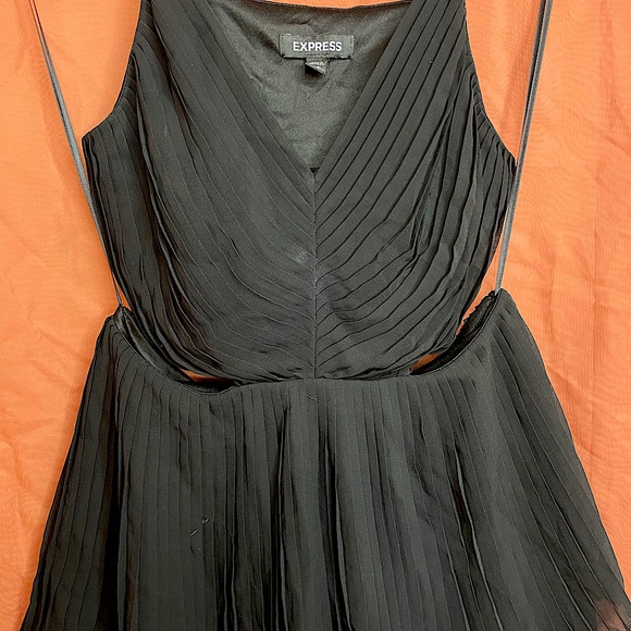 Express Ruffle Cutout Dress Size XS - Picture 2 of 5